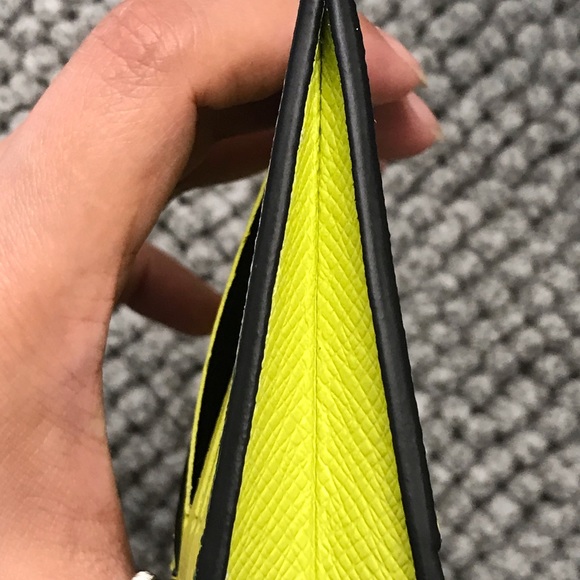 Coin Cardholder - Picture 12 of 12